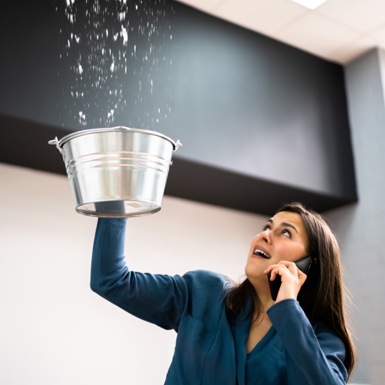 Gutachten für Spanndecken! Schäden erkennen  richtig handeln
